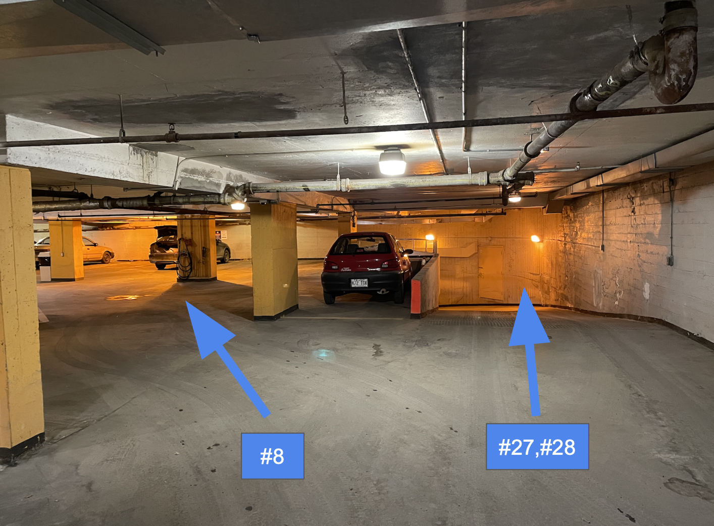 Parking Intérieur pour petite voiture – Indoor Parking